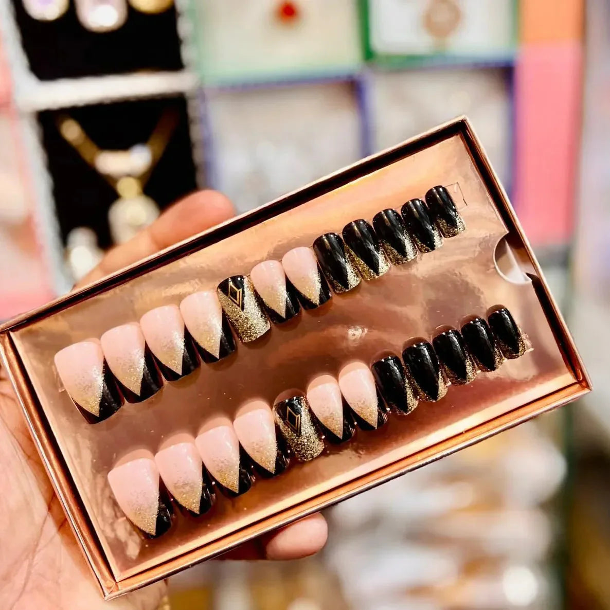 O.TWO.O Cosmetics – Glitter Press-On Nails Set